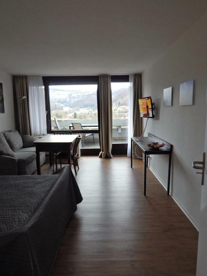 Free Apartment - Schonblick Bad Urach Buitenkant foto